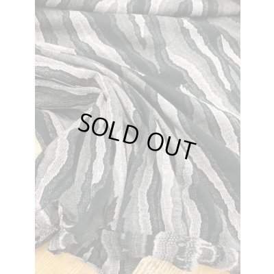 画像5: 生地：木目調ジャガード綿ニット（黒／グレー）