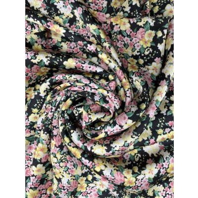 画像6: 生地：ダブル幅ポリエステル100％花柄プリント（黒／黄色）