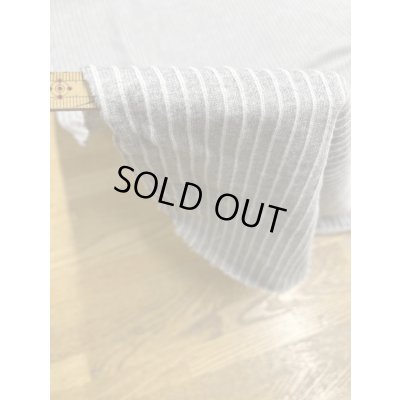 画像9: 生地：綿100％縦縞織りニット（グレー／白）