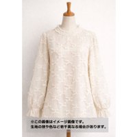 生地：ポリエステル100％ シフォンリボン装飾（生成り）