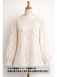 生地：ポリエステル100％ シフォンリボン装飾（生成り）