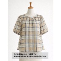 生地：ポリエステルチェックボイル（ベージュ×ブルー）