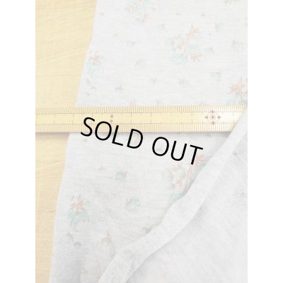 画像2: 生地：綿花柄天竺（グレー／グリーン）