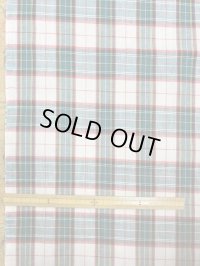 生地：チェック織り柄（緑赤）