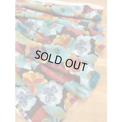 画像8: 生地：フラワー柄綿レーヨン（茶／赤）