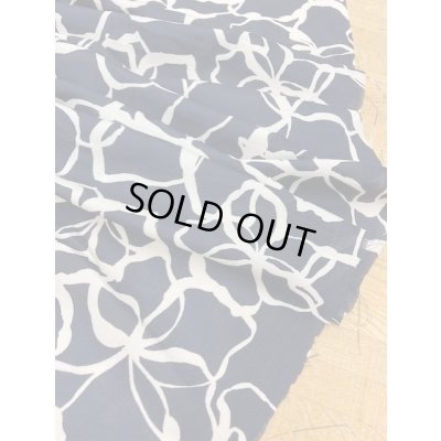 画像6: 生地：ポリエステル花柄プリント（紺）