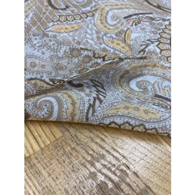 画像3: 生地：ラメ入りペイズリー柄（ベージュ）