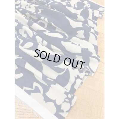 画像6: 生地：花柄（グレージュ／紺）