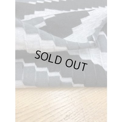 画像4: 生地：ジグザグボーダー柄ニット（黒系）