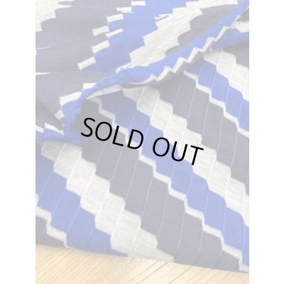 画像4: 生地：ジグザグボーダー柄ニット（青系）