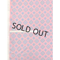 生地：ポリエステルプリントニット（赤）