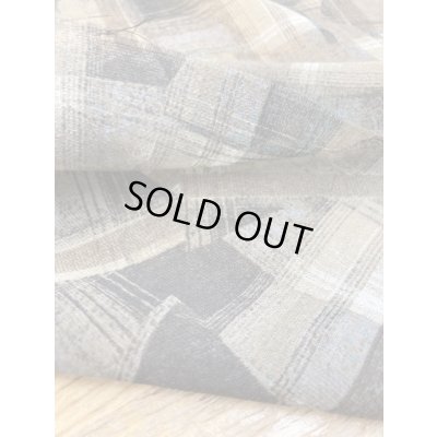 画像4: 生地：プリントポリエステル（茶系）