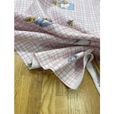 画像5: 生地：ピーターラビットチェック柄防炎コーティングポリ（ピンク）