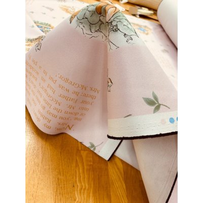 画像4: 生地：ピーターラビット柄防炎コーティングポリ（ピンク）