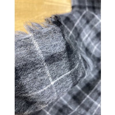 画像7: 生地:ウールポリ混チェック柄ウールシャギー(グレー/黒)