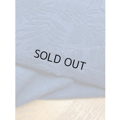 画像4: 生地:葉っぱ柄綿パイルニット(紺)