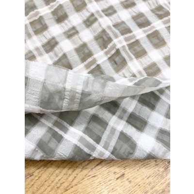 画像4: 生地:チェック柄ポリエステルレーヨン綿リップル加工(薄いグレー)