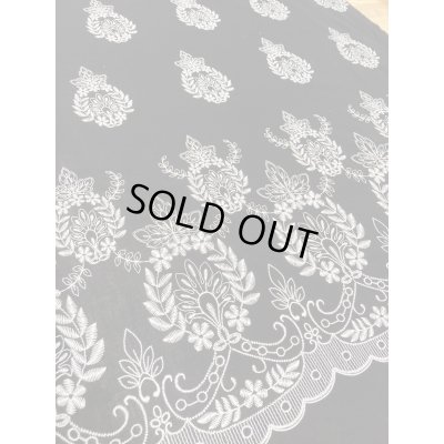 画像3: 生地：片耳スカラップ 刺しゅう風プリント綿（黒／白）