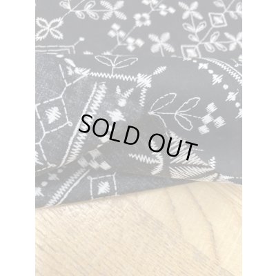 画像5: 生地：クロスステッチ刺しゅう風プリント綿（黒／白）