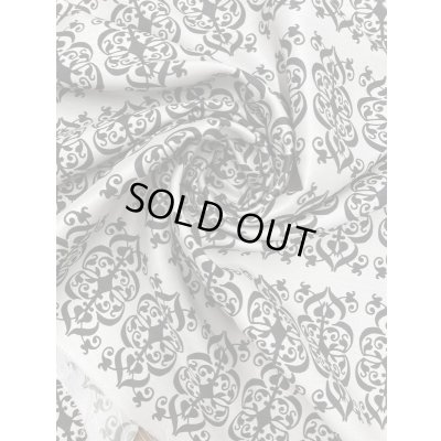 画像7: 生地：ポリエステルプリント（グレージュ／黒）