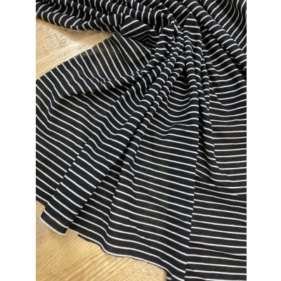 画像6: 生地:細ボーダー薄手ニット(黒/白)