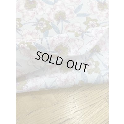 画像4: 生地：綿100％花柄プリント80ローン（水色／ピンク）