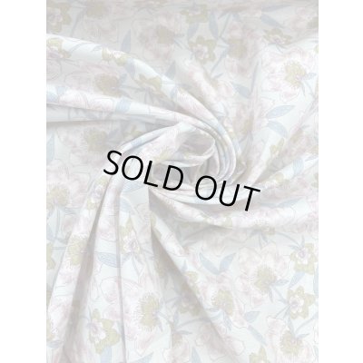 画像7: 生地：綿100％花柄プリント80ローン（水色／ピンク）