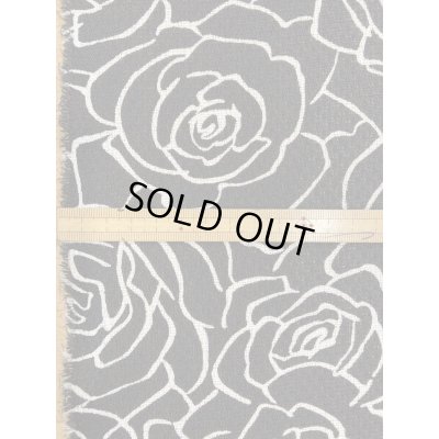 画像2: 生地：透かし編みポリエステル100％薔薇柄プリント（黒／白）