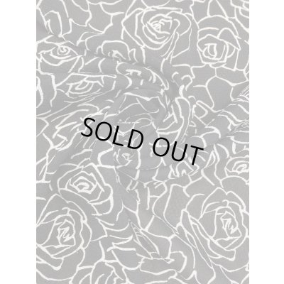 画像7: 生地：透かし編みポリエステル100％薔薇柄プリント（黒／白）