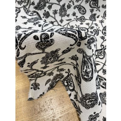 画像6: 生地：透かし編みポリエステル100％ペイズリー柄プリント（白／黒）