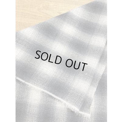 画像3: 生地：綿100％オンブレチェック柄ゆる編み（グレー／白）