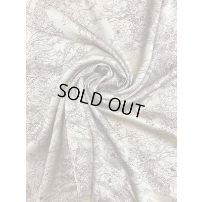 画像6: 生地：花柄プリントシルク調ポリエステル（ピンクベージュ／茶）