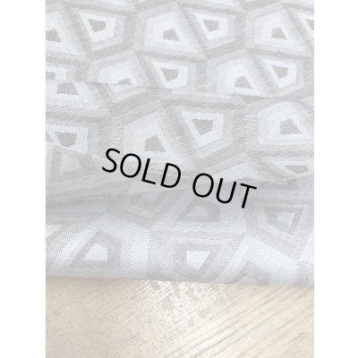 画像4: 生地：綿100％スクエア柄ジャガード（ベージュ／茶）