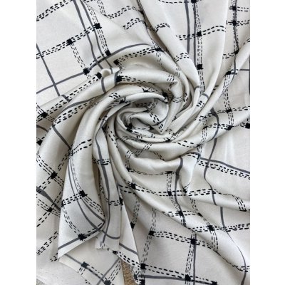 画像6: 生地：ポリ100％プリント（生成／黒）