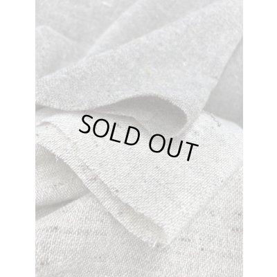 画像8: 生地：ネップ入りウール100％（グレージュ）