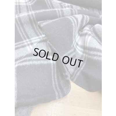 画像7: 生地：チェック無地ウール100％Wフェイス（黒／グレー）