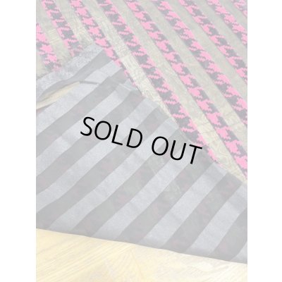 画像3: 生地：ダブル幅シフォン千鳥格子柄フロッキー加工（ピンク／黒）