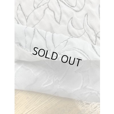 画像4: 生地：ポリ100％ふくれ加工花柄接結プリント（グレー／紺）