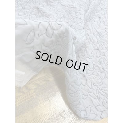 画像6: 生地：ポリ100％ふくれ加工花柄接結プリント（グレー／紺）