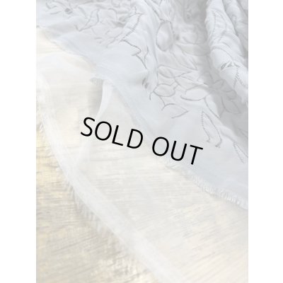 画像8: 生地：ポリ100％ふくれ加工花柄接結プリント（グレー／紺）