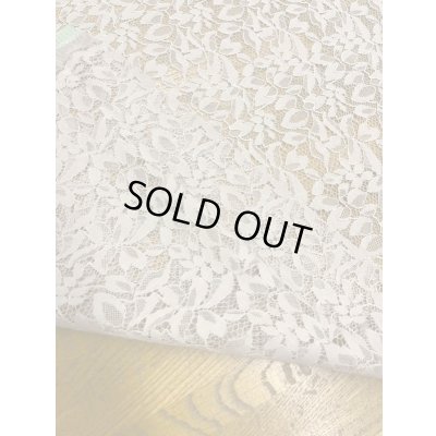 画像3: 生地:ポリ100%刺繍ケミカルレース生地(ピンク)