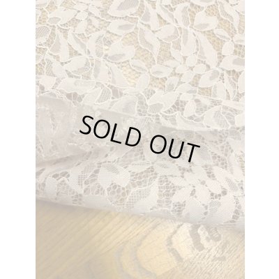 画像4: 生地:ポリ100%刺繍ケミカルレース生地(ピンク)