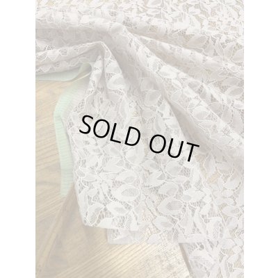 画像5: 生地:ポリ100%刺繍ケミカルレース生地(ピンク)