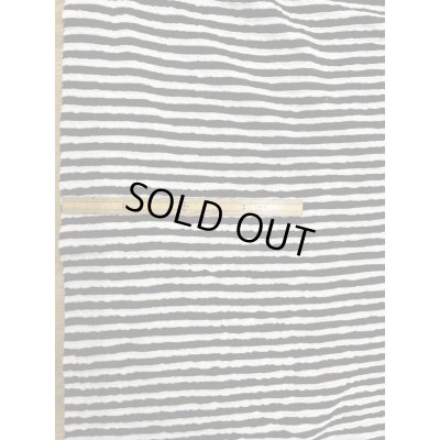 画像1: 生地：綿ポリエステルボーダー柄ニット（白／黒）