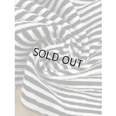 画像6: 生地：綿ポリエステルボーダー柄ニット（白／黒）