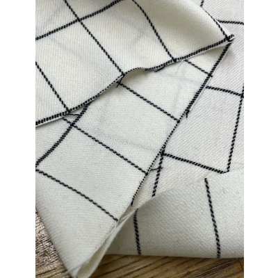 画像7: 生地：ウールナイロンポリウレタン 格子柄（白／黒）