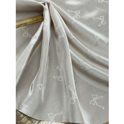 画像6: 生地：シルクタッチレーヨン100％リボン柄（薄ベージュ）