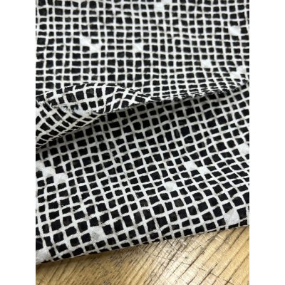 画像4: 生地:ポリエステル100%ちりめん風プリント(生成/茶)