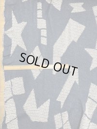 生地：綿100％ジャガード織りニット（紺）