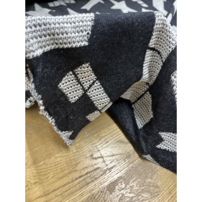 画像7: 生地：綿100％ジャガード織りニット（黒）